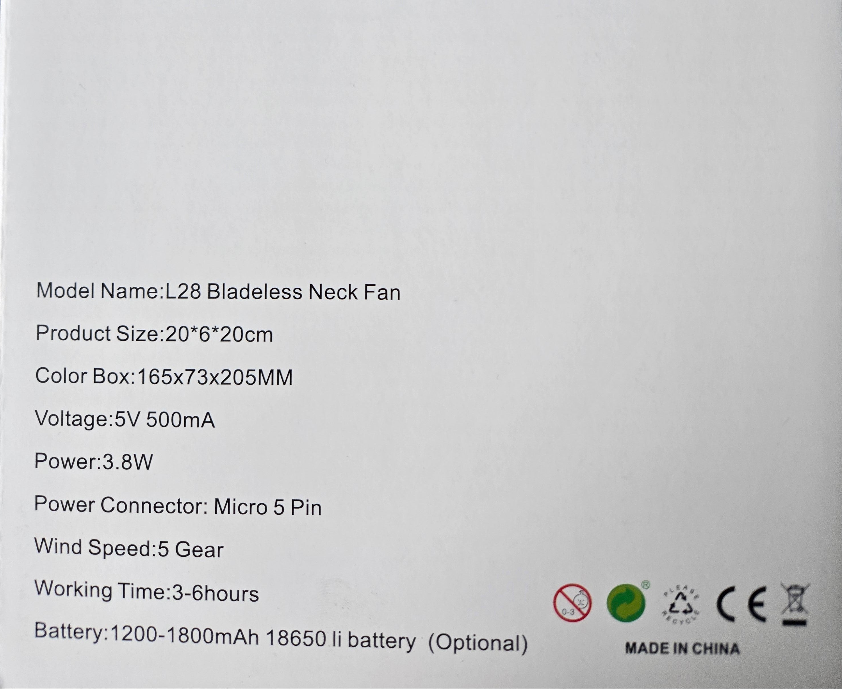 Specifications on Bladeless Neck Fan packaging